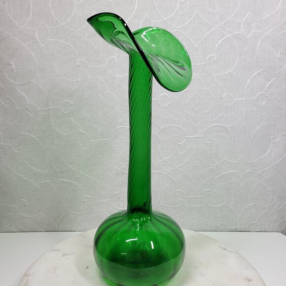 VTG Swung Glass Trumpet Vase 14" Emerald Green Ribbed Artist Signed - Picture 1 of 16
